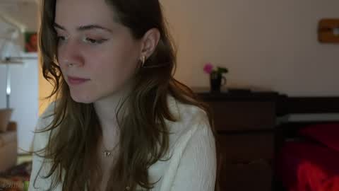 Lia online show from May 2026 06:47:02 PM