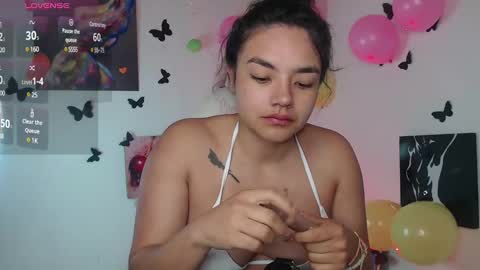 Snapshot of _serendepia_ chatting on December 2024 05:39:02 AM Serendipia online show from December 2024 05:39:02 AM