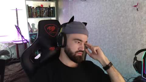 Ask me online show from October 2025 12:47:02 PM