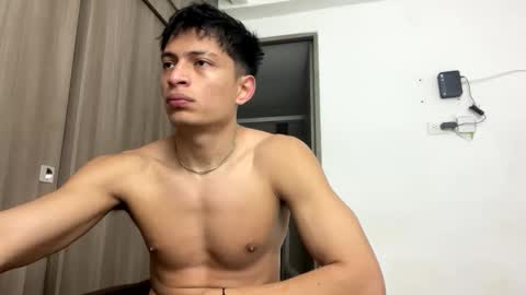 Juan Pablo-independent model online show from April 2026 09:34:01 PM