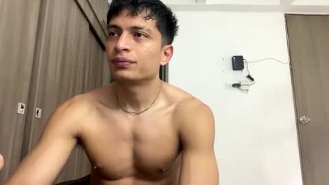 Juan Pablo-independent model online show from April 2026 06:57:02 PM