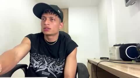 Juan Pablo-independent model online show from May 2026 01:47:02 AM