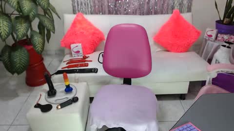 sexy pamela online show from March 2025 05:20:01 AM