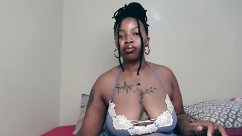 Snapshot of _sexysquirter chatting on December 2025 05:40:02 PM _sexysquirter online show from December 2025 05:40:02 PM