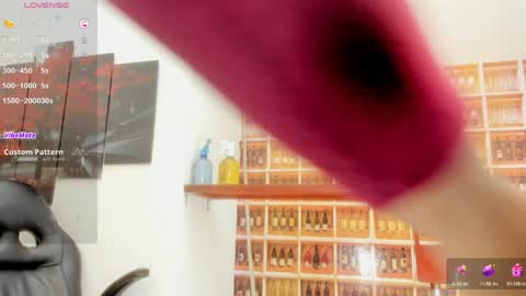 Snapshot of _shirleyy_ chatting on April 2026 06:30:01 PM Shirley online show from April 2026 06:30:01 PM