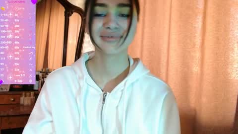 Snapshot of _shynikki chatting on April 2026 04:21:02 AM _shynikki online show from April 2026 04:21:02 AM