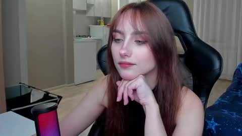 Snapshot of _silverdream chatting on September 2025 07:30:02 PM _silverdream online show from September 2025 07:30:02 PM