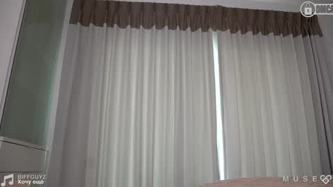 Marinette online show from January 2025 06:49:02 AM