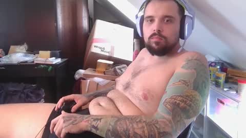 Snapshot of _smiley_bear27 chatting on October 2025 02:01:02 AM _smiley_bear27 online show from October 2025 02:01:02 AM