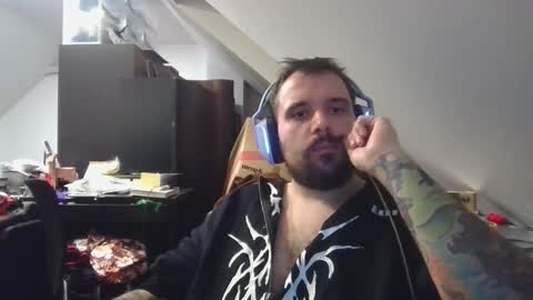 Snapshot of _smiley_bear27 chatting on October 2025 11:56:02 AM _smiley_bear27 online show from October 2025 11:56:02 AM