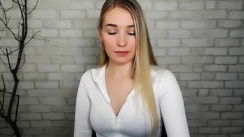 Snapshot of _snow_queen__ chatting on December 2024 04:54:01 PM Rachel online show from December 2024 04:54:01 PM