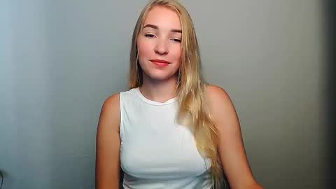 Snapshot of _snow_queen__ chatting on October 2025 11:09:01 AM Rachel online show from October 2025 11:09:01 AM