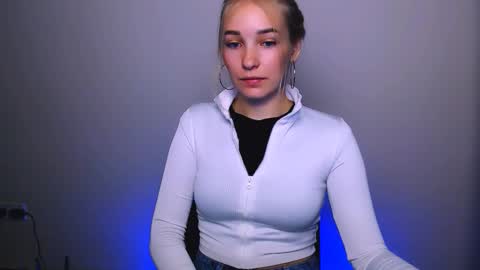 Snapshot of _snow_queen__ chatting on October 2025 08:44:02 PM Rachel online show from October 2025 08:44:02 PM