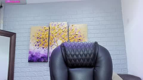    640  200   online show from December 2025 07:32:01 PM