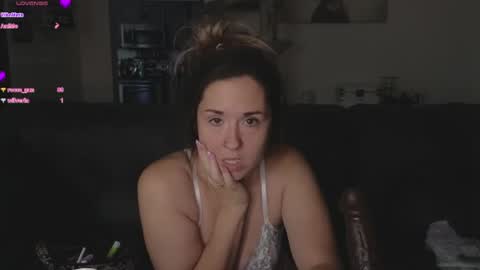 Snapshot of _sophia_grace_ chatting on August 2026 05:15:01 PM SophiaGraceKnight online show from August 2026 05:15:01 PM