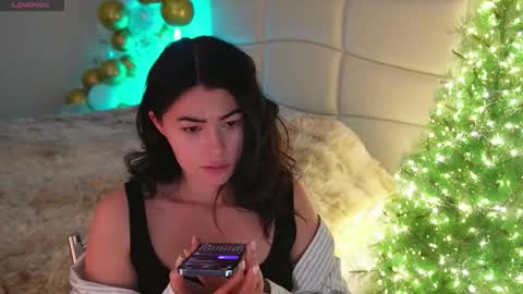 Snapshot of _sophiia_666 chatting on January 2026 01:24:01 PM Sophy online show from January 2026 01:24:01 PM