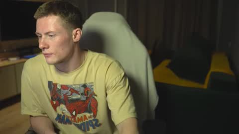 OLIVERpvt is open online show from November 2025 03:06:01 AM