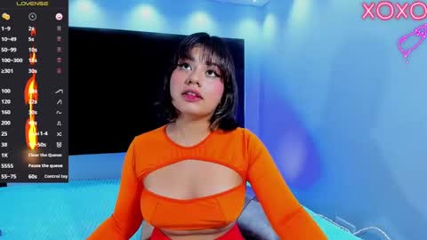 V E N U S online show from January 2025 01:02:02 PM