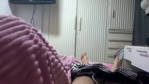 Alejandro Pinzon online show from February 2025 01:56:01 AM