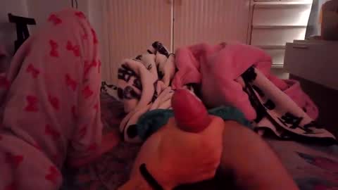 Alejandro Pinzon online show from February 2025 12:34:01 PM