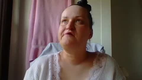 Melisa online show from March 2025 03:16:02 PM