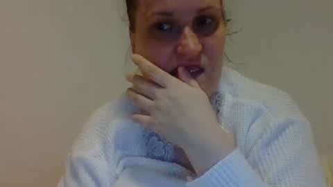 Melisa online show from March 2025 10:02:02 PM