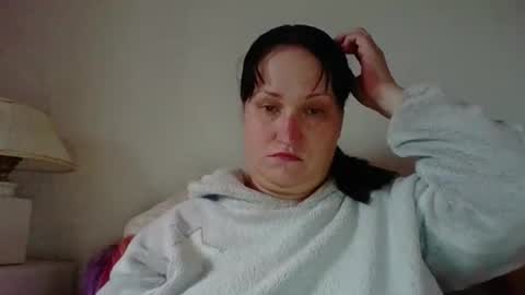 Melisa online show from December 2025 10:21:02 AM