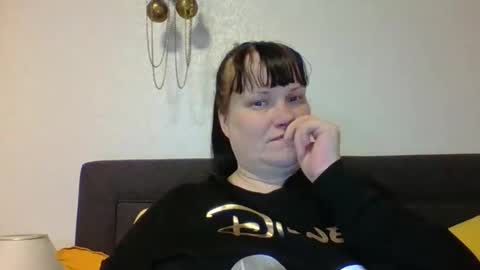 Snapshot of _squirty_pussyyy_ chatting on March 2026 08:58:01 PM Melisa online show from March 2026 08:58:01 PM
