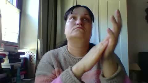 Snapshot of _squirty_pussyyy_ chatting on April 2026 02:58:01 PM Melisa online show from April 2026 02:58:01 PM