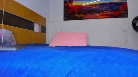 Snapshot of _ssusy_ chatting on February 2025 11:56:01 AM susy online show from February 2025 11:56:01 AM