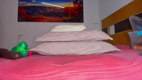 Snapshot of _ssusy_ chatting on March 2025 06:00:01 PM susy online show from March 2025 06:00:01 PM