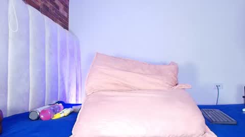 susy online show from June 2026 03:11:02 AM