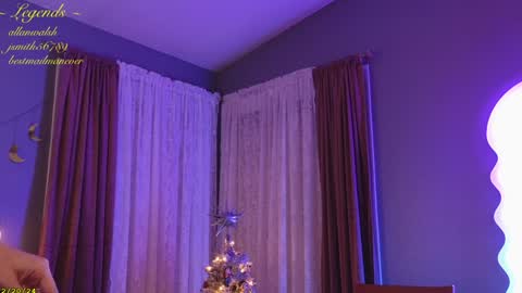 Snapshot of _stella_rose_ chatting on December 2024 04:19:02 AM Stella online show from December 2024 04:19:02 AM