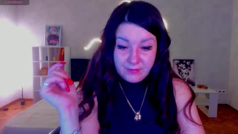 Snapshot of _still_her chatting on November 2025 01:06:01 AM Erica online show from November 2025 01:06:01 AM