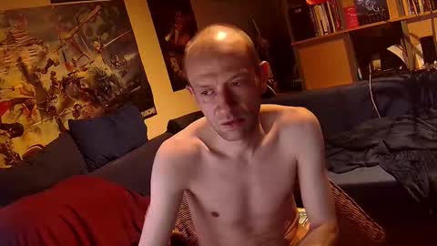 Snapshot of _svenerd87___ chatting on November 2025 10:56:02 PM Sven online show from November 2025 10:56:02 PM