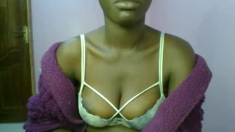 Gabriella online show from September 2025 01:52:01 AM