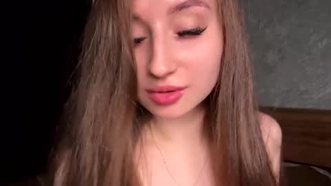 Snapshot of _sweet_kira chatting on March 2026 08:20:02 AM Kira online show from March 2026 08:20:02 AM