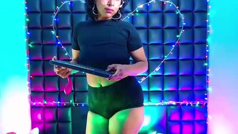 Kuromi online show from December 2024 08:05:02 AM