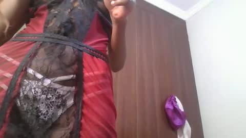 Snapshot of _sweetebony_r chatting on February 2026 06:21:02 AM _sweetebony_r online show from February 2026 06:21:02 AM