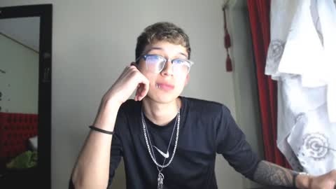 Thomas online show from December 2024 11:08:02 PM