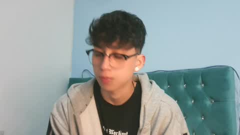 Thomas online show from April 2026 04:51:01 AM