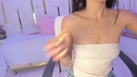 Rousse  online show from September 2025 07:30:01 PM