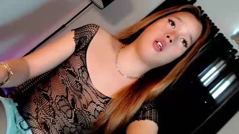 Iam Alex online show from December 2025 06:32:02 AM