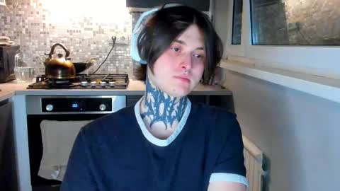 _torfin_ online show from April 2026 11:14:02 PM