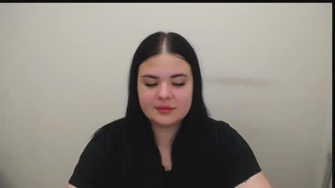 Trisha online show from November 2025 11:43:02 AM