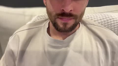 Snapshot of _ur_happy_meal chatting on March 2026 10:20:01 PM DJ online show from March 2026 10:20:01 PM