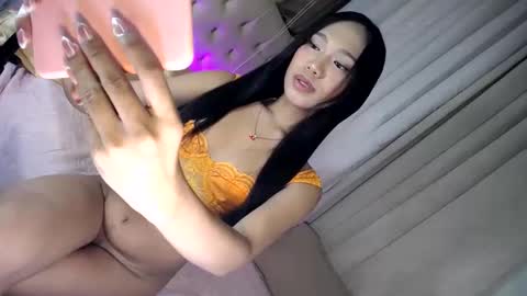 MS. apple online show from December 2024 04:46:02 PM