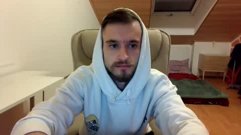 Snapshot of _v_l_a_d_ chatting on February 2025 02:05:02 AM Vlad online show from February 2025 02:05:02 AM