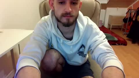 Snapshot of _v_l_a_d_ chatting on February 2025 08:17:02 PM Vlad online show from February 2025 08:17:02 PM