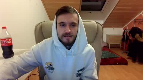 Snapshot of _v_l_a_d_ chatting on February 2025 02:50:02 AM Vlad online show from February 2025 02:50:02 AM